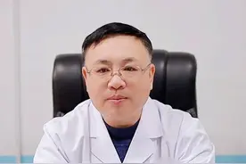 手掌发红不一定是肝掌！ 要学会这样区分！ #肝掌 #健康科普 #肝病 #山东肝病医生阚晓 #涨知识视频封面