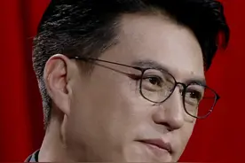 戳中人心的知遇之恩！3月15日18:00 CCTV-4电视端，听#靳东 分享更多#中国煤矿文工团 的故事 #向经典致敬视频封面