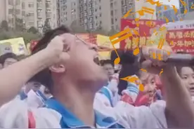 高三八班干呕男孩绿色纯享版 #高三八班 #鬼畜 #搞笑视频封面
