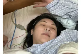 母女平安，顺利生产。在我们结婚的第十年。#刘南希生宝宝了视频封面
