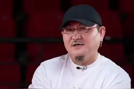 很多八倍镜看预告片的“荣誉出品人”们发现，《封神第二部》中的“墨麒麟”和雷震子好像与第一部中不一样了？#乌尔善 导演回应，那是因为在第二部中，为了达到更好的视觉效果，墨麒麟和雷震子都重新做了视效，呈现出来的质感也与以往不同。#六公主带着电影拜大年 #封神第二部视频封面