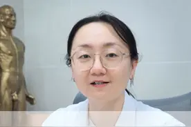 白发多，眼睛干涩疲劳，视物不清，红枣搭3物煮水喝 #白发 #黑发 #肝血不足 #硬核健康科普行动 #脱发视频封面