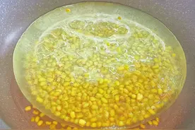 夏天的绿豆汤您就像我这样煮，多做这1步，半个小时就能出沙