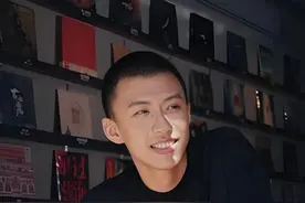 看到脱口秀历届冠军学历，才知付航含金量有多高？庞博中科院博士，周奇墨985，呼兰比清北还强#付航脱口秀 #庞博 #王勉 #周奇墨 #呼兰视频封面