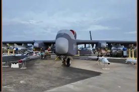 察打一体无人机黑马'九天'亮相珠海航展。堪称“航空母机” #九天无人机  #无人机  #蜂群无人机  #珠海航展  #军事科普视频封面