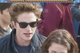 爱到最后 俩个人都有了各自的女朋友#暮光之城  #罗伯特帕丁森  #克里斯汀斯图尔特 #cp #意难平视频封面