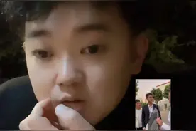 黄老表讲述和许华升分开住的原因#许华升 #普通人 #街头采访 #理想与现实 #黄汝富视频封面