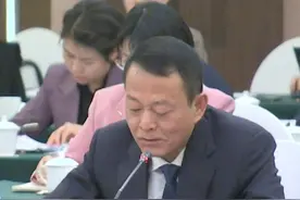 2024年赣州市经济指标保持全省前列。 #2025全国两会  #2025同心赣向前冲  #Z世代记者跑两会  #江西代表团视频封面