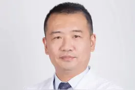 老年黄斑变性，早发现，早干预，效果好 #医学科普 #黄斑变性 #老年黄斑变性 #健康科普视频封面