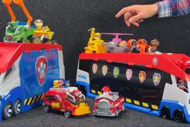 汪汪队立大功2款巡逻车工程车玩具开箱！视频封面