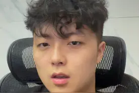 半年亏3000多万。。 #it  #程序员 #黑马程序员 #传智教育视频封面