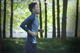 工作再忙也别忘了知交老友，趁奥运，与TA相约马拉松，尽情奔跑！ #知交酒 #知交有梦同行 #酱香酒 #故事与酒 #一起跑步吧视频封面