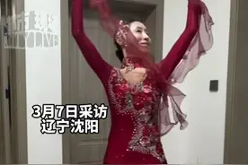 63岁85斤单身婆婆气质超绝“生活作息跟年轻人一样 喜欢熬夜 赖床”#婆婆 #气质 #跳舞 （来源：@牛小美与63岁的婆婆 ）视频封面