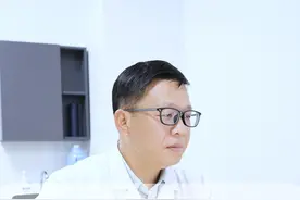 耳朵一直嗡嗡嗡的响，可能是听神经瘤在作怪！#脑肿瘤 #听神经瘤 #神经外科 #四川 #健康科普视频封面