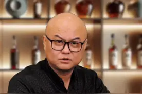 码住看！拿下这9招酒桌不怯场 #酒桌礼仪及说话技巧 #酒桌礼仪 #饭局攻略 #饭局礼仪 #白酒文化 #