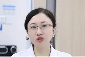 五一出门游玩，医生常备4种药，关键时刻能救命#医学科普 #腋臭 #荨麻疹 #晕车 #过敏