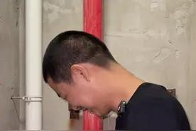 水表空转怎么解决？ 家里没人住水表却空转，看老王如何解决?#装修 #漏水 #合肥装修 #水电 #水表自己转视频封面