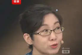 医生分享缓解风寒感冒小妙招！吃药时选择红糖姜水送服，可以缩短病程，恢复更快！（央视频号：央视健康之路）