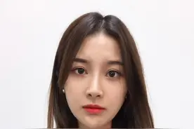 ＃张翰的手 抠内衣带+咸猪手，这样的片子为啥能过审？视频封面