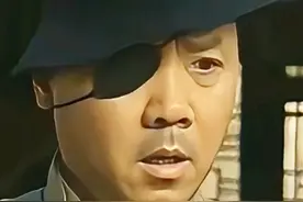 男人在路边摊捡漏价值上亿的瓷碗！发大财了！ #我的观影报告 #影视解说 #古董 #捡漏视频封面