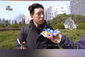 小冯反映，去年他父亲开始炒股，为了赚钱，还找了一家名为“顶点财经”的公司指导，累计交了一万六千多元。结果11万进去，亏了三四万块钱。#1818黄金眼 #炒股 #理财