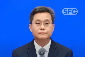 财政部：推动债务风险较低的北京、上海、广东实现存量隐性债务清零#21视频 #债务风险 #隐性视频封面