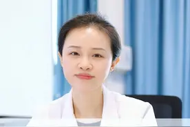 这支药膏可以搞定很多的皮肤病，医生自己也会用，但是药店都不说#痘痘 #火疖子 #甲沟炎 #医学科普 #复方多黏菌素b软膏视频封面