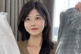 好穿的时尚牛仔裤，2种颜色可选，穿上都夸裤子版型好看！视频封面