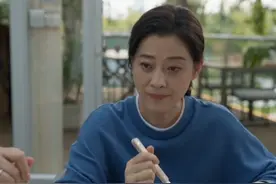 班花老婆一打扮，秒变惊艳大美女#江苏卫视我的后半生 #张国立 #佟大为 #梅婷