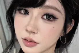 单眼皮万用小烟熏妆教跟练来啦  宝宝一定要画一次！ #新手化妆教程 #单眼皮眼妆 #烟熏妆教程 #男性结扎 #做酷girl视频封面