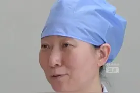 频繁洗头会导致脱发？误解！（央视频号：新闻来了）