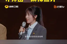 #夺金2025 路演现场火花四溅，导师犀利开炮“我觉得他不具备可比性”“给投资人画饼是没用的”，选手也不甘示弱“那我们就不做这个市场了吧”。质疑与挑战不断，他们能否突出重围？视频封面