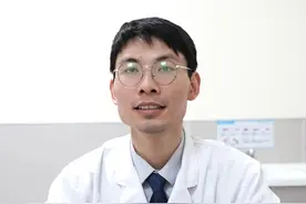 治愈脑卒中的希望，干细胞疗法真的管用吗？（2） #脑卒中  #医学科普  #脑出血  #脑梗  #干细胞疗法视频封面