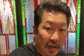 铁人三项这么好玩又下酒的游戏你们该不会还没玩过吧？下酒利器，学起来！#李痘痘 #艾特你想艾特的人