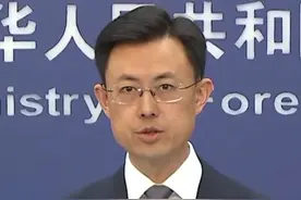 中方正迅速组织撤离在伊朗、以色列的中国公民。可联系使领馆，或拨打12308领事保护热线！视频封面
