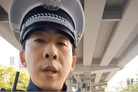 左转信号灯是不是坏了？听蜀黍怎么说！#文明守法平安回家视频封面