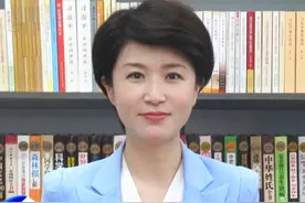 【主播说】作为城市南北大动脉的新华路，从4月5日开始，迎来了道路拓宽改造工程，此次工期四个月，我们期待着改造后的新华路给市民带来更好的出行环境和通行效率。（摄制：李静 宗李谦）视频封面