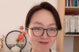 哪年退休，退休每个月能领多少钱，你清楚吗？ #养老 #退休金 #个人账户 #统筹账户 #基础工资 @融融聊财经视频封面