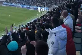 “苏超”第五轮常州VS南京 预约购票人数达到76万人 不再安排第二轮售票 网友：比Labubu都难抢！#苏超联赛 #常州 #苏超