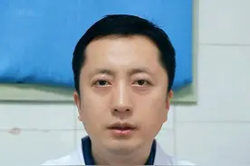 这5种情况每年查CT 有效预防肺癌！ #胸部CT #肺癌 #胸外科葛鹏主任 #抖出健康知识宝藏 #解锁春日健康清单视频封面