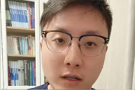 我为什么会学医 这“医”路走来，是我的自白，也是我的回忆。然而更多的是感谢，感谢父亲、感谢姥爷，感恩所有人。#医途暖光 #心中有术视频封面