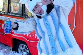 网红韦雪逆天改命，整成杨幂，靠孩子获取秦奋9亿分手费！ #韦雪