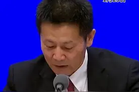吴清：外资是A股市场的重要资金来源 外资通过QFII、沪深股通共持有A股大约3万亿元丨一手视频封面