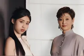 徐帆18岁养女正面照曝光，亲生父亲基因难以隐藏，冯小刚这一次藏不住了 #徐帆 #冯小刚 #明星人物传  #娱乐资讯 #徐朵视频封面