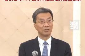 教育部部长怀进鹏谈Deepseek爆火：人工智能快速发展背景下，加强产教融合，推进人才培养。目前已与40个国家卓越工程师建立联系 #2025全国两会#人工智能视频封面