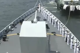 香港，我们下次见！ #山东舰航母编队离港