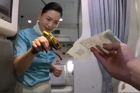 跟空姐老婆坐大韩航空是什么体验？@空姐小马倒咖灰✈️ #空姐 #民航家属的日常 #韩国 #大韩航空 #飞机视频封面