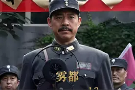 痞子将军带七个老婆下工地，却不料老四打起了歪心思 #张丰毅视频封面