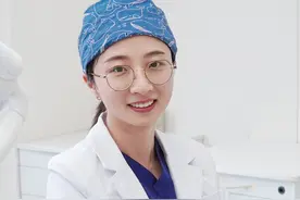 长期嚼槟榔对口腔有何影响？#口腔健康 #牙齿问题 #医学科普 #爱牙护牙视频封面