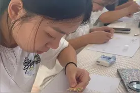 广州有学校上千名技校生提前一年全部找到工作 实习期工资就有4000元 转正后约6000-8000元#广州 #广东dou知道 #技工 #就业  #上千名技校生提前一年全部找到工作
